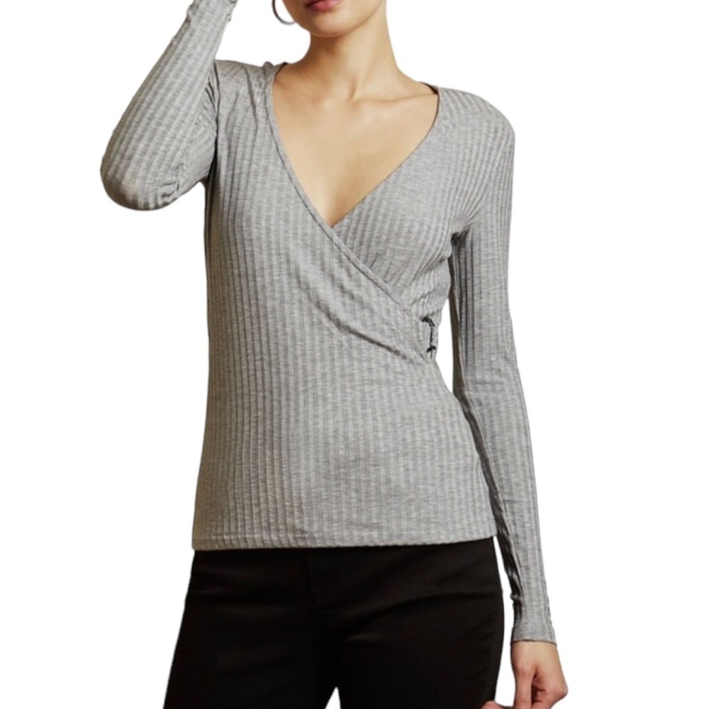 Ted Baker London Rib Detail Jersey Wrap Top Gray Size Small